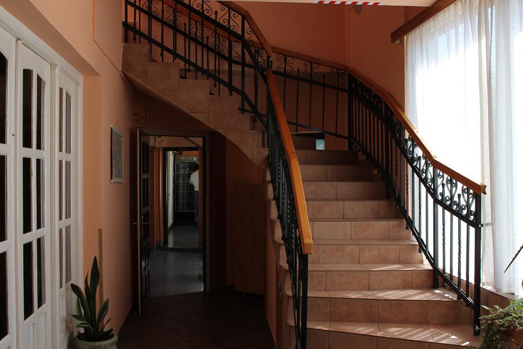 Pension Tip-Top Târgu-Mureş エクステリア 写真